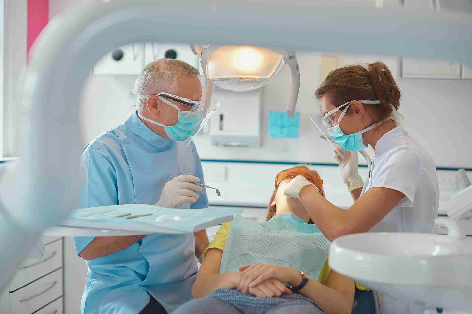 Dentist in White Bluff, TN